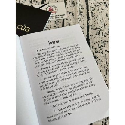 Sách Qua Cửa Chuyển Tiếp - Đoàn Văn Thông - Hình ảnh 2