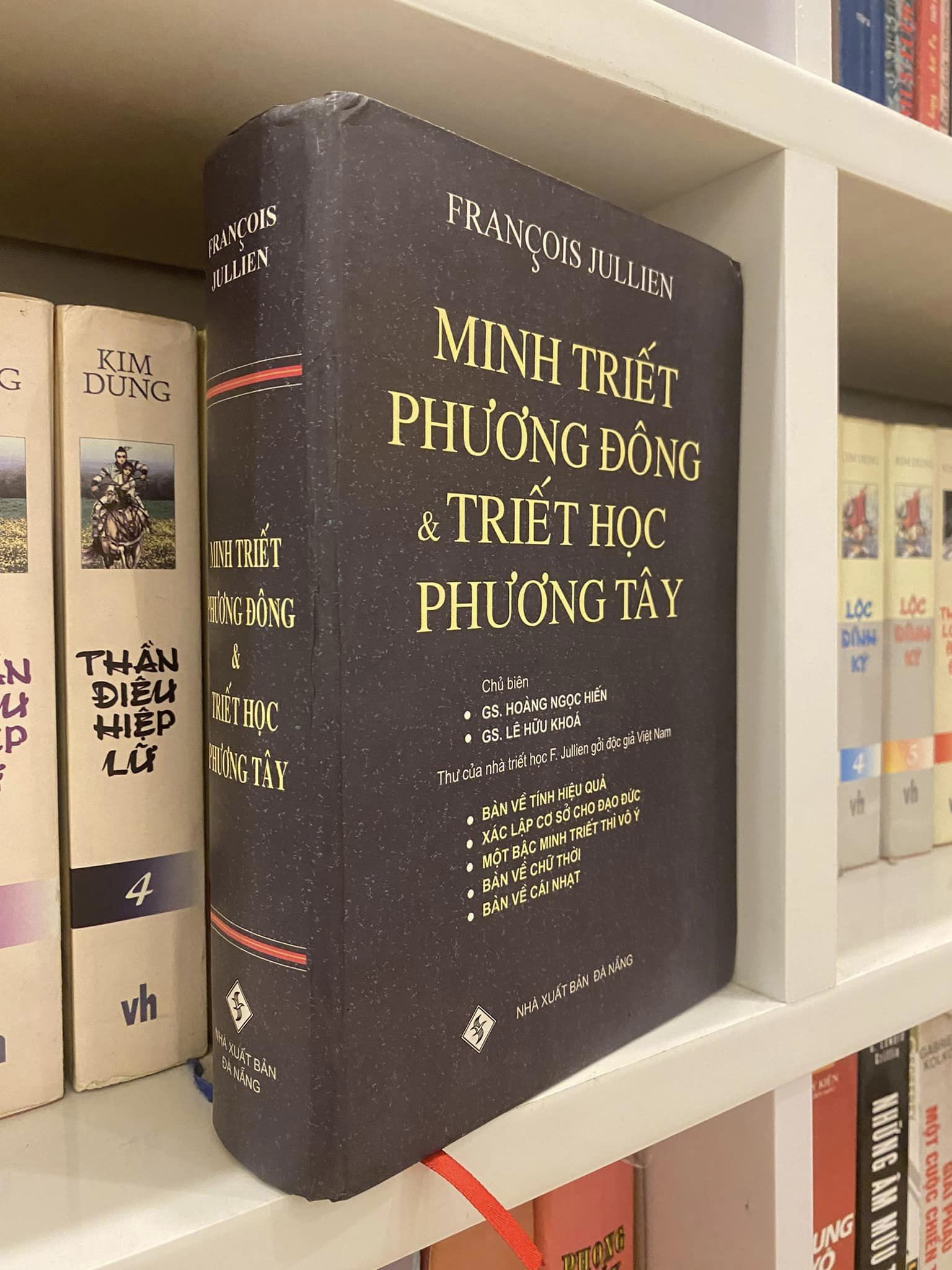 Minh Triết Phương Đông và Triết Học Phương Tây – Francois Jullien