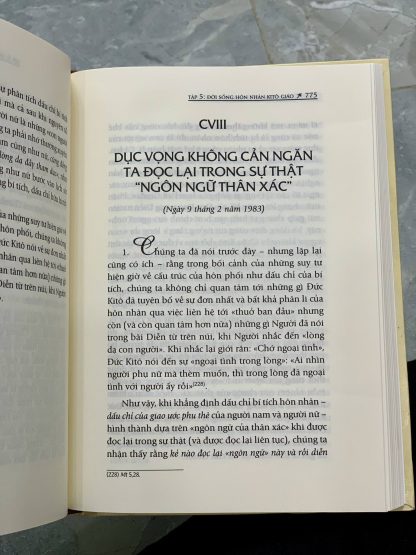 Thần Học Thân Xác Tình Yêu Phàm Nhân Trong Kế Hoạch Thần Linh - Gioan Phaolô II - Hình ảnh 3